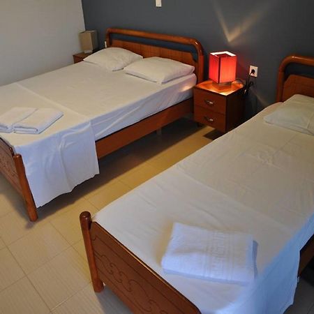 La Maroja View Hotel Dhërmi Chambre photo