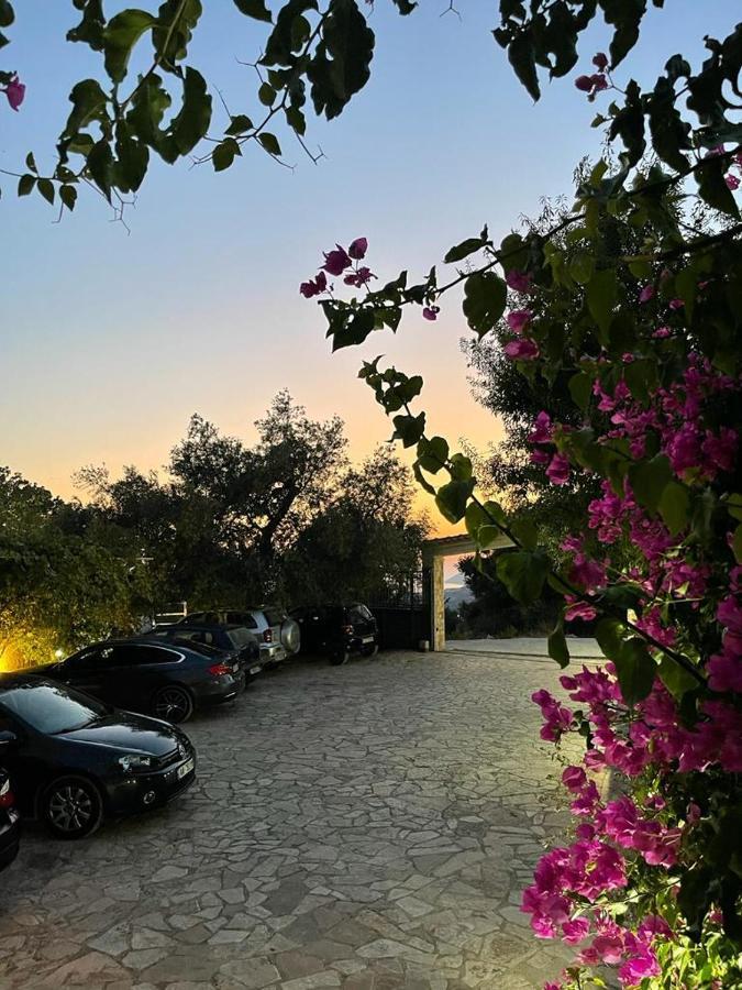 La Maroja View Hotel Dhërmi Extérieur photo